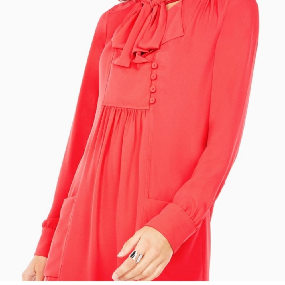 BCBG MAXAZRIA